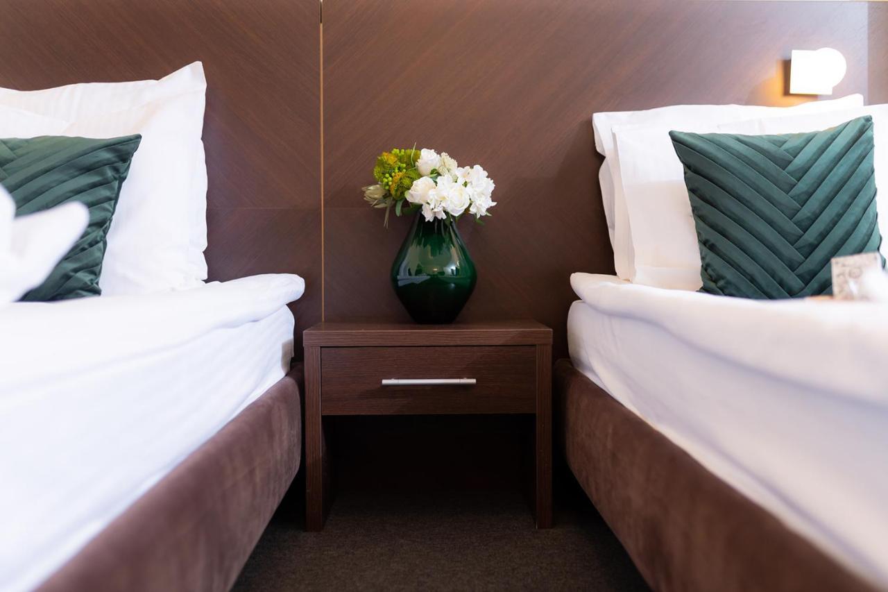 Hotel Terra Balneo 갈라치 외부 사진