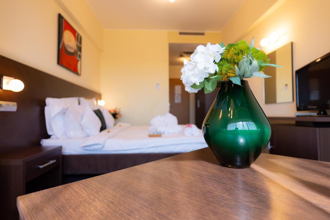 Hotel Terra Balneo 갈라치 외부 사진